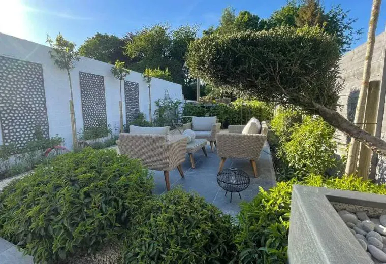 Aménagement extérieur près de Rhode-Saint-Genèse